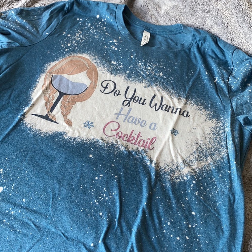 📍NWOT📍 “Do you wanna have a cocktail”tee